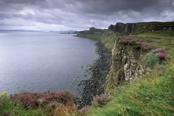 Framed Print : Basaltic cliffs dominating Rsay Sound Framed Print : Basaltic cliffs dominating Rsay Sound