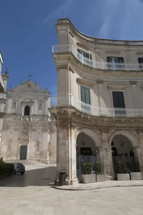 Framed Print : Basilica di San Martino in Martina Franca, Puglia, Italy, Europe Framed Print : Basilica di San Martino in Martina Franca, Puglia, Italy, Europe