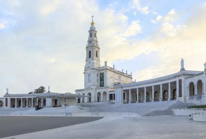 Framed Print : Basilica of Our Lady of the Rosary at the Portuguese Catholic Sanctuary of Fatima Framed Print : Basilica of Our Lady of the Rosary at the Portuguese Catholic Sanctuary of Fatima