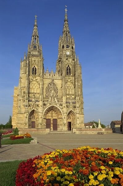 Basilica of Notre Dame, L Epine, Champagne, France, Europe