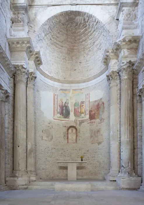 Framed Print : Basilica of San Salvatore, UNESCO World Heritage Site, Spoleto, Umbria, Italy, Europe Framed Print : Basilica of San Salvatore, UNESCO World Heritage Site, Spoleto, Umbria, Italy, Europe