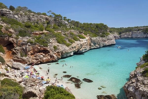 Bay and beach Cala d es Moro, near Calas Amonia bay, Santanyi, Majorca (Mallorca), Balearic Islands (Islas Baleares), Spain, Mediterranean, Europe