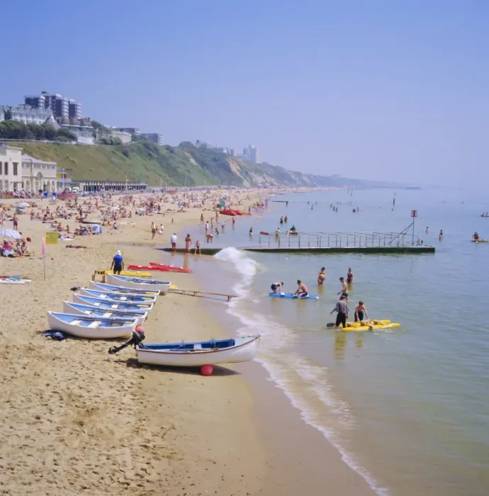 Framed Print : Beach and boats, Bournemouth, Dorset, England Framed Print : Beach and boats, Bournemouth, Dorset, England