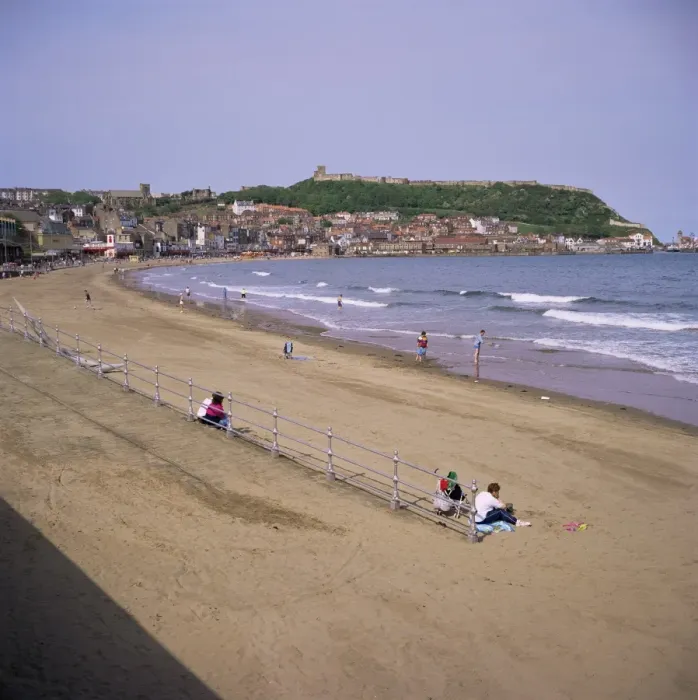 Framed Print : Beach and castle, Scarborough, Yorkshire, England, United Kingdom, Europe Framed Print : Beach and castle, Scarborough, Yorkshire, England, United Kingdom, Europe