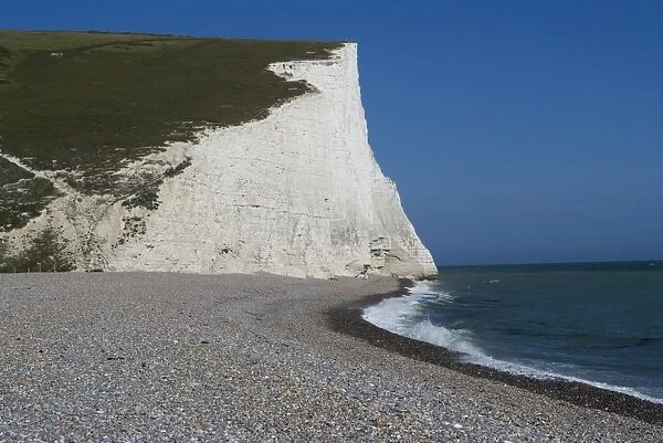 Beach and chalk cliff at Seven Sisters, Sussex, England, United Kingdom, Europe