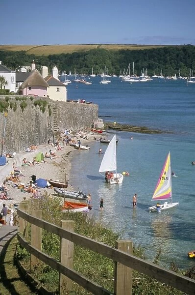 Beach and cottages, St. Mawes, Cornwall, England, United Kingdom, Europe