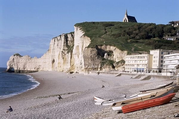 Beach and Falaise d Amont, Haute Normandie (Normandy), France, Europe