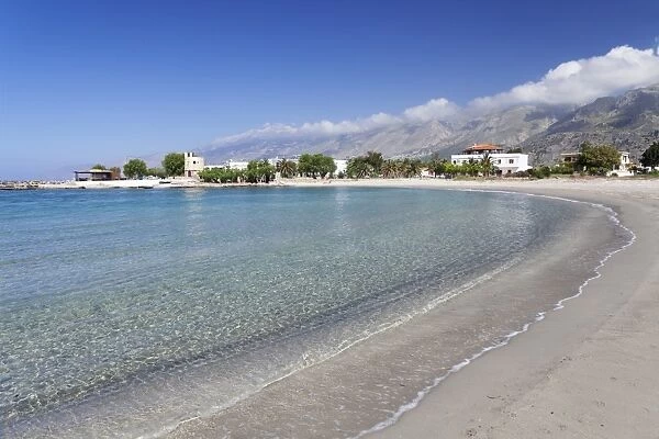Beach of Frangokastello in front of Lefka Ori Mountains (White Mountains), Chania, Crete, Greek Islands, Greece, Europe