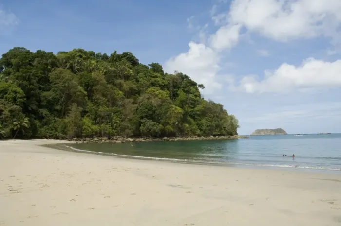 Framed Print : Beach at Manuel Antonio Nature Reseve, Maueil Antonio, Costa Rica Framed Print : Beach at Manuel Antonio Nature Reseve, Maueil Antonio, Costa Rica