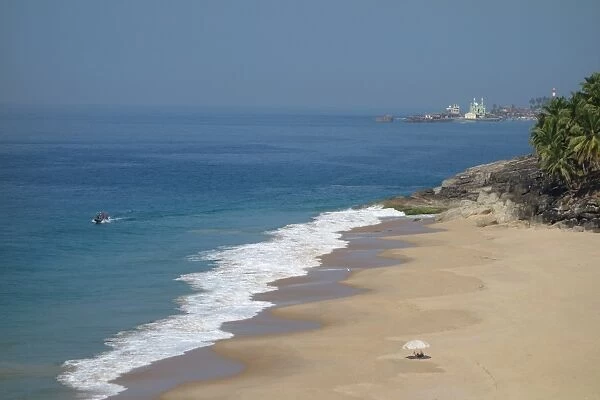 Beach and ocean, Niraamaya, Kovalam, Kerala, India, Asia