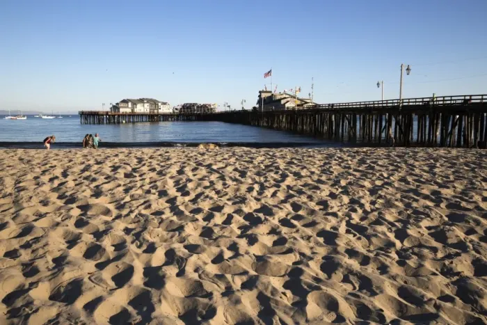 Framed Print : Beach and Stearns Wharf, Santa Barbara, Santa Barbara County, California, United States of America, North America Framed Print : Beach and Stearns Wharf, Santa Barbara, Santa Barbara County, California, United States of America, North America