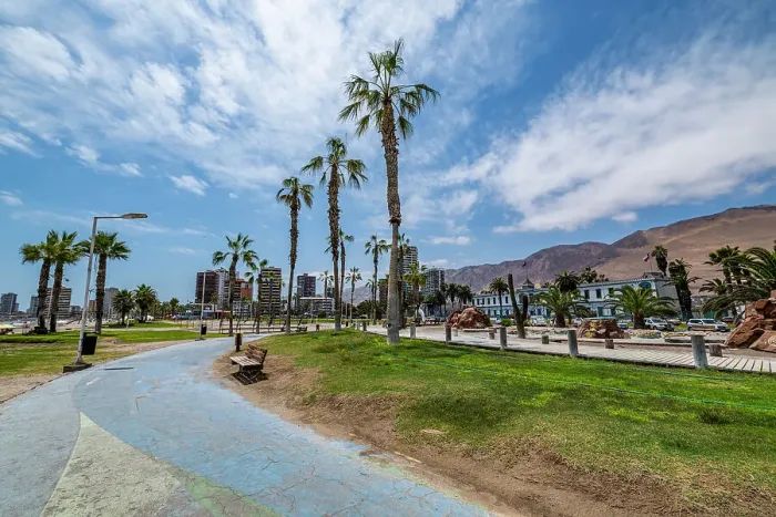 Framed Print : Beachfront of Iquique, Atacama desert, Chile, South America