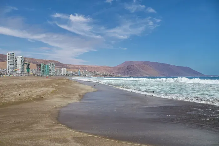 Framed Print : Beachfront of Iquique, Atacama desert, Chile, South America