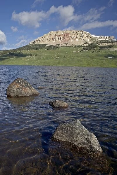 Beartooth Lake, Shoshone National Forest, Wyoming, United States of America