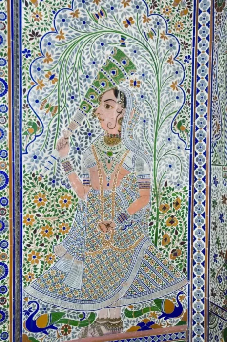 Framed Print : Beautiful frescoes on walls of the Juna Mahal Fort Framed Print : Beautiful frescoes on walls of the Juna Mahal Fort