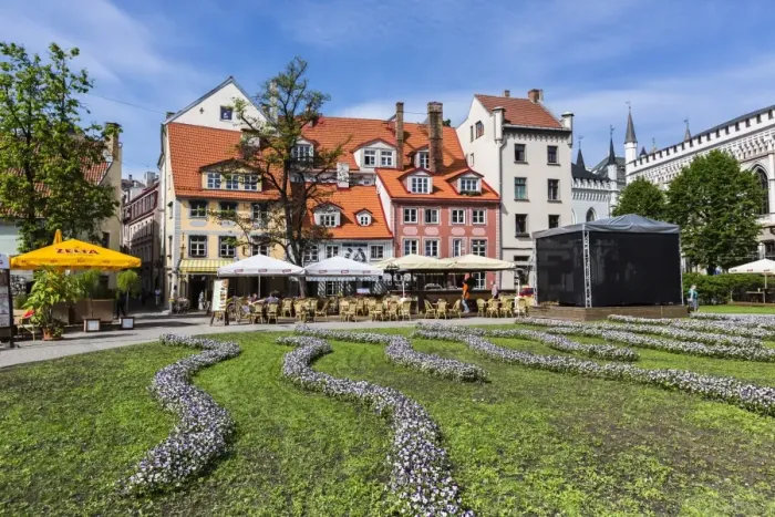 Framed Print : Beautiful gardens in downtown home, Riga, Latvia, Europe Framed Print : Beautiful gardens in downtown home, Riga, Latvia, Europe
