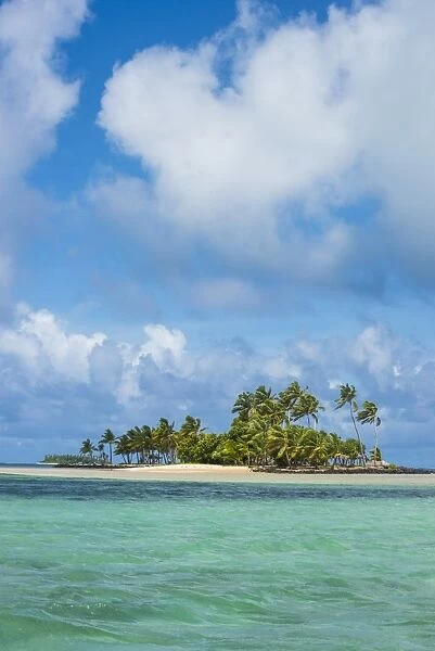 Beautiful little islet in the lagoon of Wallis, Wallis and Futuna, Pacific