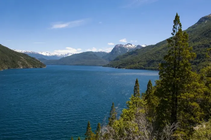 Framed Print : Beautiful mountain lake in the Los Alerces National Park, Chubut, Patagonia, Argentina, South America Framed Print : Beautiful mountain lake in the Los Alerces National Park, Chubut, Patagonia, Argentina, South America