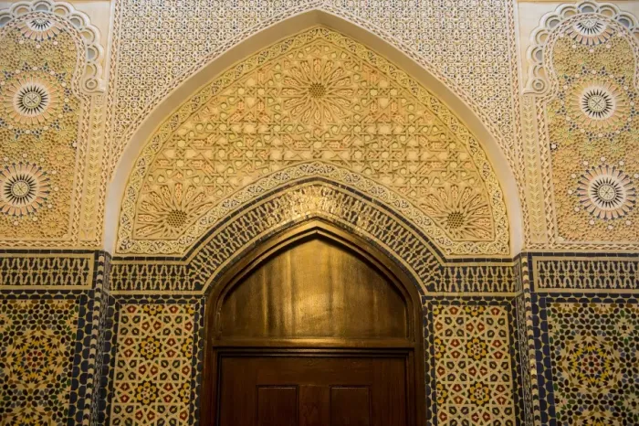 Framed Print : Beautiful ornamented door inside the Grand Mosque, Kuwait City, Kuwait, Middle East Framed Print : Beautiful ornamented door inside the Grand Mosque, Kuwait City, Kuwait, Middle East