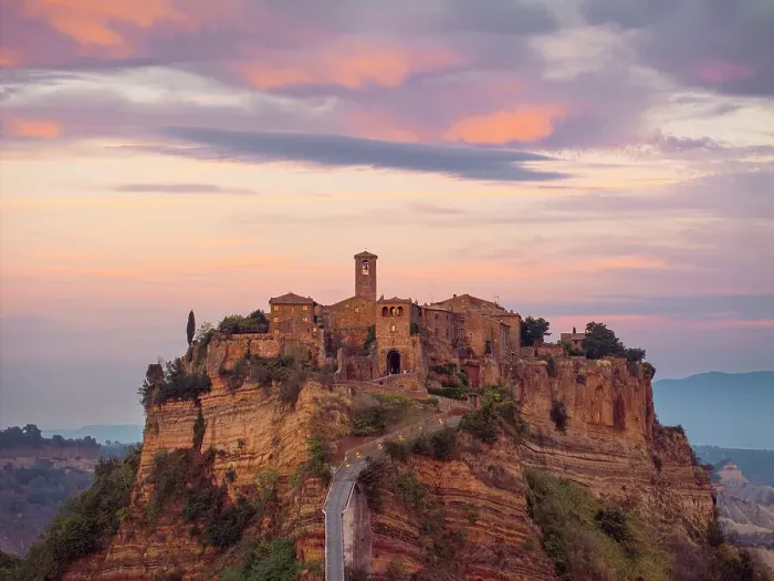 Framed Print : The beautiful village of Civita di Bagnoregio during an autumn sunset, Civita di Bagnoregio, Viterbo, Lazio, Italy, Europe Framed Print : The beautiful village of Civita di Bagnoregio during an autumn sunset, Civita di Bagnoregio, Viterbo, Lazio, Italy, Europe