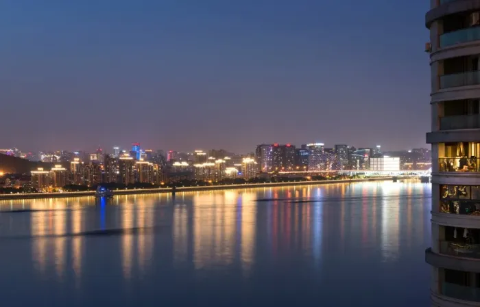 Framed Print : Beautifully illuminated high rises on Qiantang River in Hangzhou, Zhejiang province Framed Print : Beautifully illuminated high rises on Qiantang River in Hangzhou, Zhejiang province