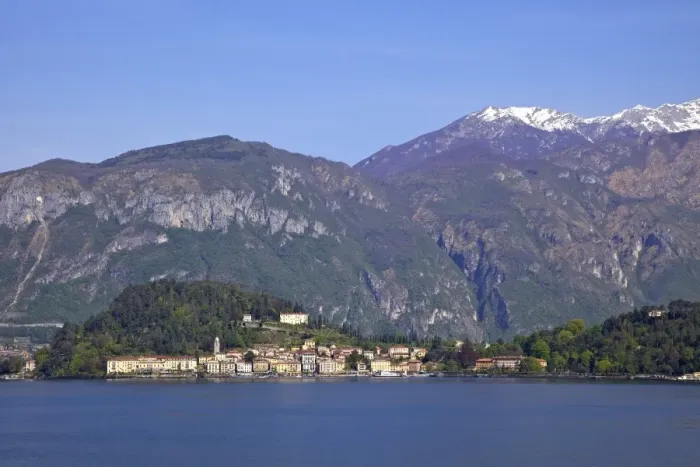 Framed Print : Bellagio on Lake Como in spring sunshine, Lombardy, Italian Lakes, Italy, Europe Framed Print : Bellagio on Lake Como in spring sunshine, Lombardy, Italian Lakes, Italy, Europe
