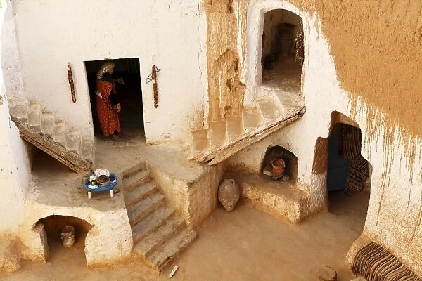 Berber underground dwellings, Matmata, Tunisia, North Africa, Africa