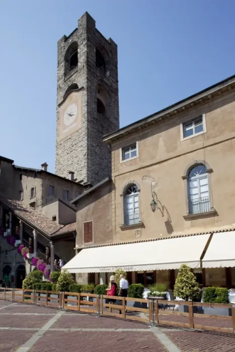 Framed Print : Big Bell Civic Tower, Piazza Vecchia, Bergamo, Lombardy, Italy, Europe