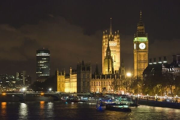 Big Ben and the Houses of Parliament by the River Thames at dusk, Westminster