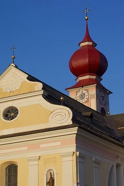 Big Church, Ortisei, Gardena Valley, Bolzano Province, Trentino-Alto Adige  /  South Tyrol, Italian Dolomites, Italy, Europe