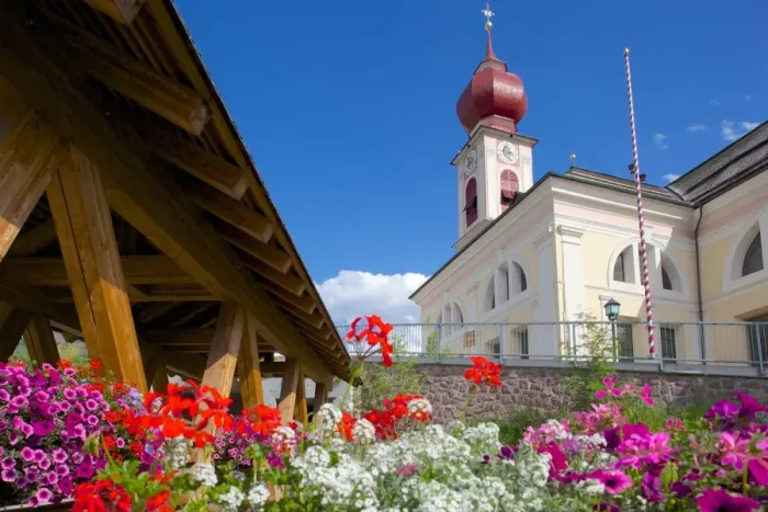 Framed Print : Big Church, Ortisei, Gardena Valley, Bolzano Province, Trentino-Alto Adige / South Tyrol, Italian Dolomites, Italy, Europe Framed Print : Big Church, Ortisei, Gardena Valley, Bolzano Province, Trentino-Alto Adige / South Tyrol, Italian Dolomites, Italy, Europe