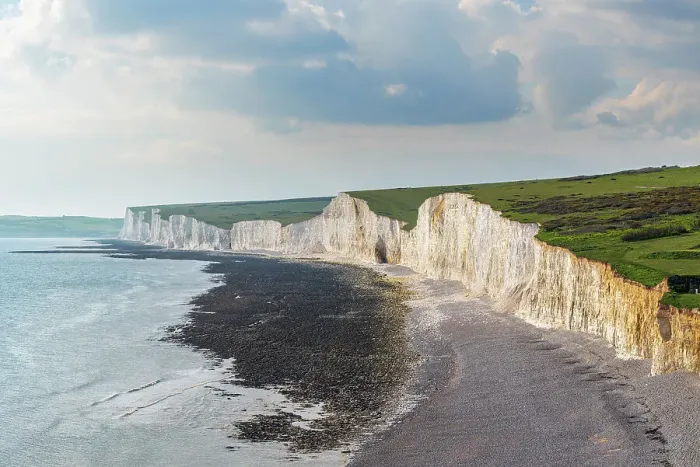 Framed Print : Birling Gap beach, Seven Sisters chalk cliffs, South Downs National Park, East Sussex, England, United Kingdom, Europe Framed Print : Birling Gap beach, Seven Sisters chalk cliffs, South Downs National Park, East Sussex, England, United Kingdom, Europe