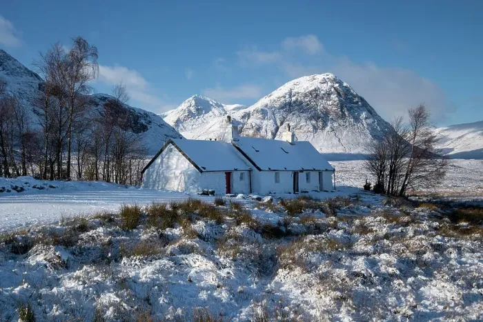 Framed Print : Black Rock Cottage and Stob Dearg (Buachaille Etive Mor) in winter, Rannoch Moor, Argyll and Bute, Scottish Highlands, Scotland, United Kingdom, Europe Framed Print : Black Rock Cottage and Stob Dearg (Buachaille Etive Mor) in winter, Rannoch Moor, Argyll and Bute, Scottish Highlands, Scotland, United Kingdom, Europe