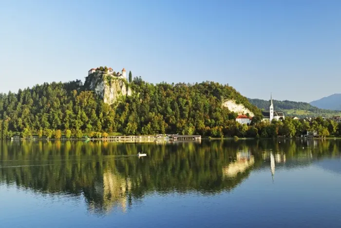 Framed Print : Bled castle, Lake Bled (Blejsko jezero), Bled, Julian Alps, Slovenia, Europe Framed Print : Bled castle, Lake Bled (Blejsko jezero), Bled, Julian Alps, Slovenia, Europe