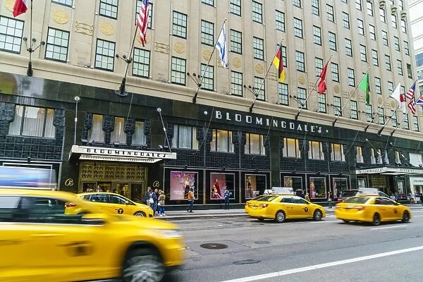 Bloomingdales Department Store and yellow taxi cabs, Lexington Avenue, Manhattan