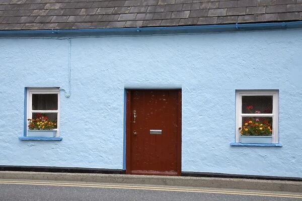 Blue cottage in Thomastown, County Kilkenny, Leinster, Republic of Ireland, Europe
