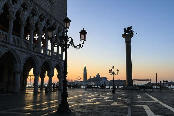 Blue hour, before sunrise in winter, Doges Palace, Piazzetta San Marco, Venice