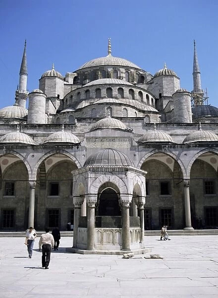 Blue Mosque (Sultan Ahmet Mosque)