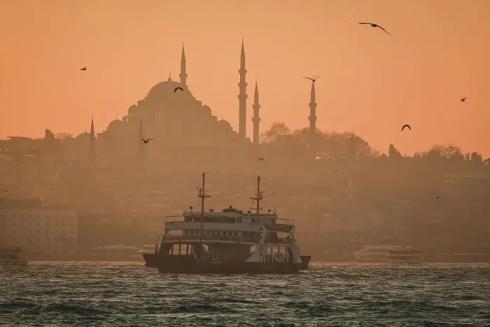 Framed Print : A boat in the Bosphorus and Suleymaniye Camii Mosque, Istanbul, Turkey, Europe Framed Print : A boat in the Bosphorus and Suleymaniye Camii Mosque, Istanbul, Turkey, Europe