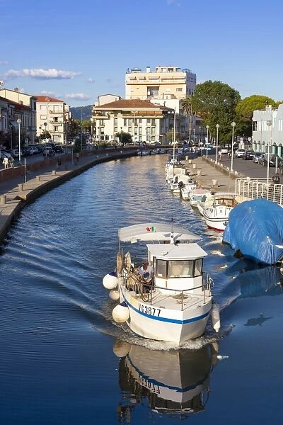 Boat on the Burlamacca canal, Viareggio, Tuscany, Italy, Europe