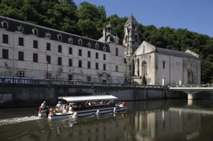 Framed Print : Boat passing in front of the Abbey, Brantome. Dordogne, France. Europe Framed Print : Boat passing in front of the Abbey, Brantome. Dordogne, France. Europe