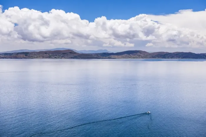 Framed Print : Boat tour on Lake Titicaca, seen from Taquile Island, Peru, South America Framed Print : Boat tour on Lake Titicaca, seen from Taquile Island, Peru, South America
