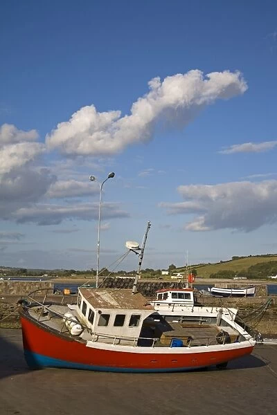 Boat, Youghal Town, County Cork, Munster, Republic of Ireland, Europe