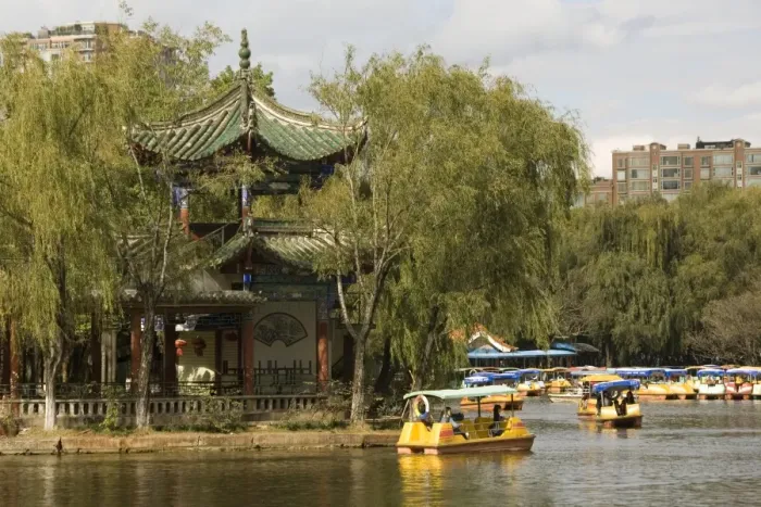 Framed Print : Boating in Green Lake Park, Kunming, Yunnan, China, Asia