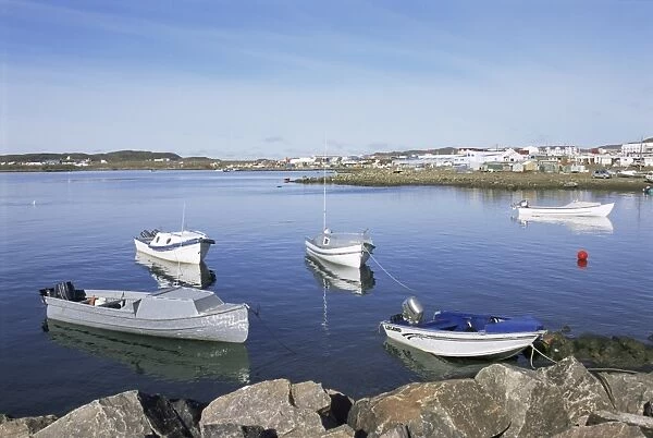 Boats in the bay, Iqaluit, Baffin Island, Canadian Arctic, Canada, North America