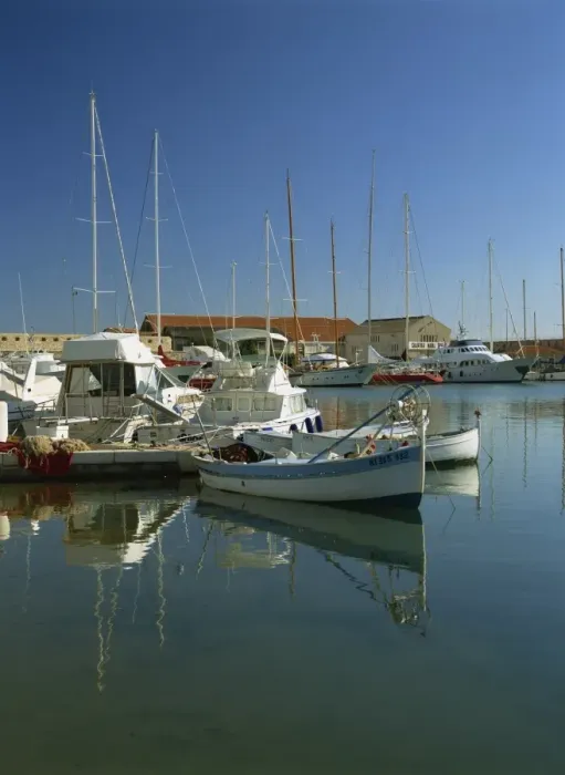 Framed Print : Boats in the harbour at Port Vauban in Antibes on the Cote d Azur, Alpes Maritimes Framed Print : Boats in the harbour at Port Vauban in Antibes on the Cote d Azur, Alpes Maritimes