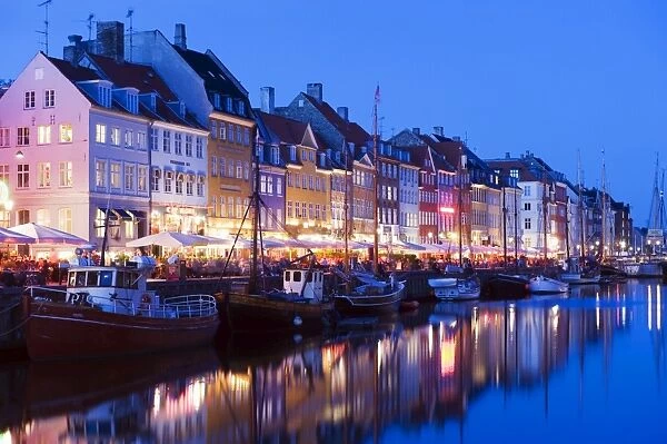 Boats in Nyhavn harbour, Copenhagen, Denmark, Scandinavia, Europe
