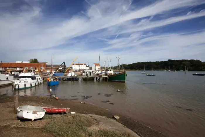 Framed Print : Boats at Woodbridge Riverside, Woodbridge, Suffolk, England, United Kingdom, Europe Framed Print : Boats at Woodbridge Riverside, Woodbridge, Suffolk, England, United Kingdom, Europe