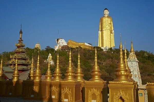 Bodhi Tataung, Buddha statue of 129 m high, and reclining Buddha, Monywa, Sagaing Division, Myanmar (Burma), Asia