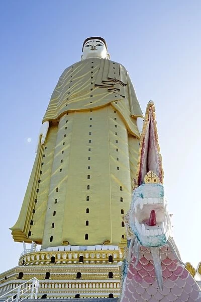 Bodhi Tataung Laykyun Sekkya standing Buddha statue, Monywa, Sagaing, Myanmar (Burma)
